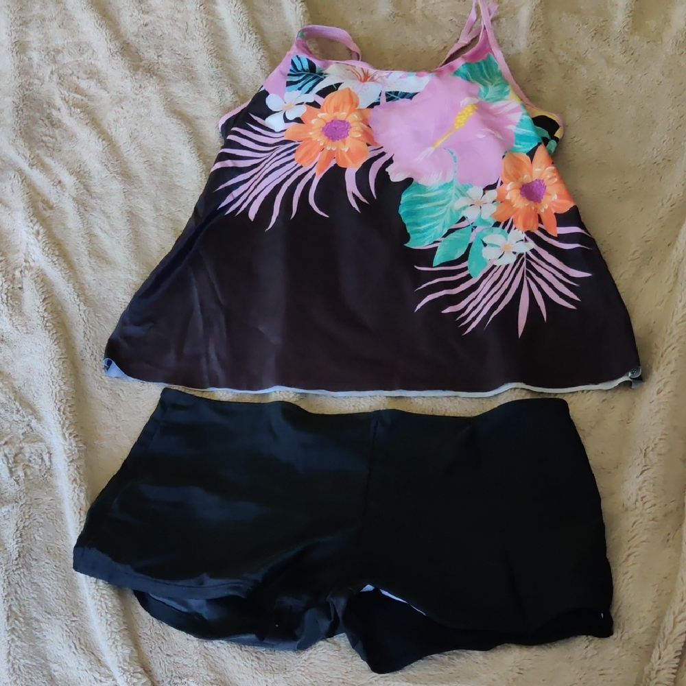 Floral Tank Top and Black Shorts Set